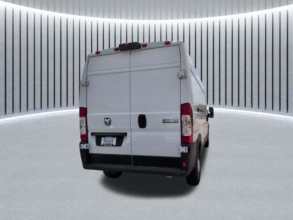 New 2025 RAM ProMaster 2500 w/ Convenience Group FWD image 8