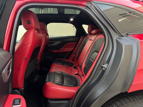 Used 2017 Jaguar F-PACE S image 22