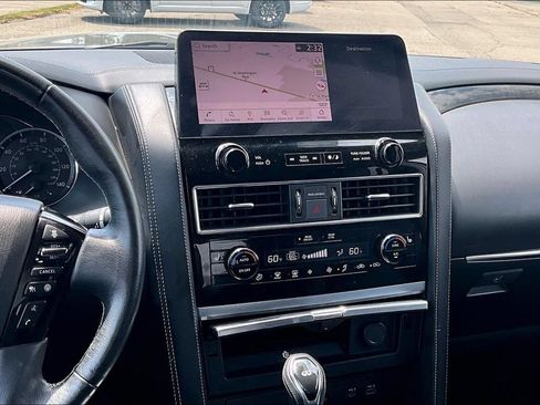 Used 2024 INFINITI QX80 Luxe AWD/4WD image 6