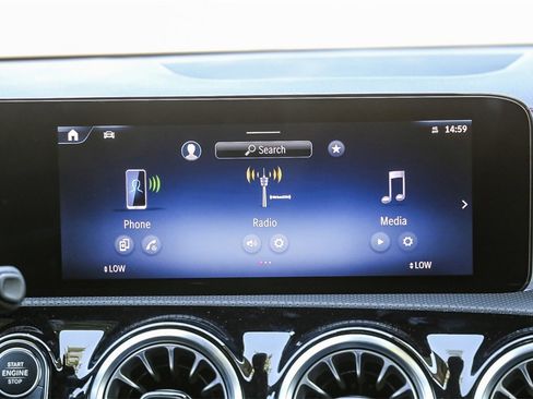 New 2025 Mercedes-Benz CLA 250 4MATIC image 14