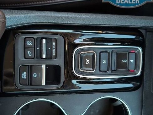 Used 2023 Honda Pilot Elite image 29