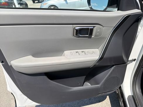 New 2027 Kia Seltos X-Line S w/ X-Line S Premium Package AWD/4WD image 17