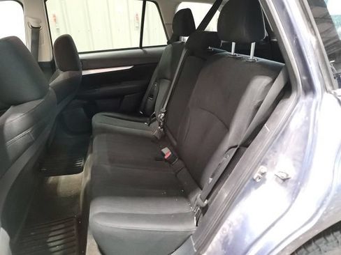 Used 2013 Subaru Outback 2.5i Premium AWD/4WD image 9