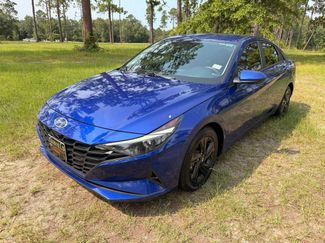 Used 2021 Hyundai Elantra SEL FWD video 1