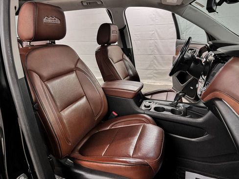 Used 2018 Chevrolet Traverse High Country w/ LPO, Floor Liner Package AWD/4WD image 11