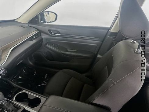 Certified 2024 Nissan Altima 2.5 SV FWD image 22
