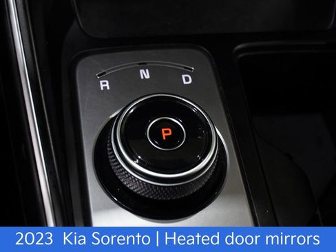 Certified 2023 Kia Sorento EX image 24