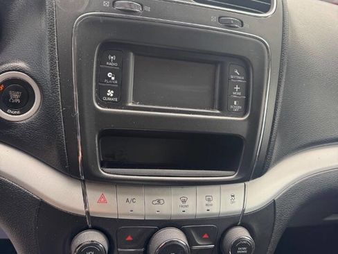 Used 2016 Dodge Journey SXT w/ Blacktop Package image 14