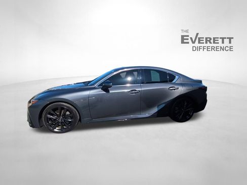Used 2024 Lexus IS 350 F Sport RWD image 6