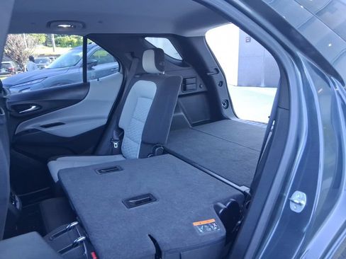 Used 2020 Chevrolet Equinox LT AWD/4WD image 32