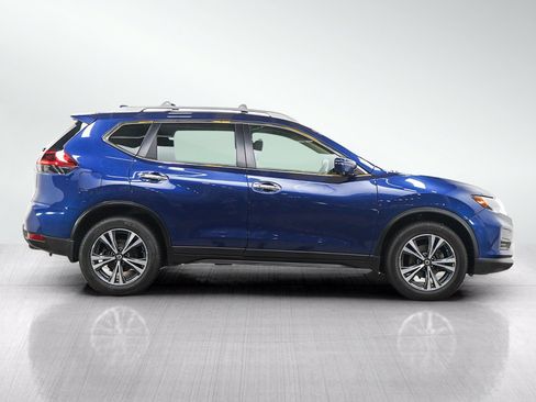 Used 2019 Nissan Rogue SV w/ Premium Package AWD/4WD image 6