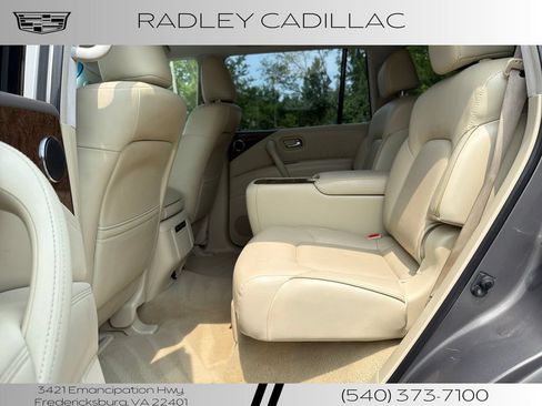 Used 2016 INFINITI QX80 4WD w/ Driver's Assistance Package image 7
