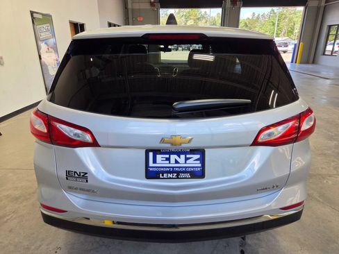 Used 2018 Chevrolet Equinox LT AWD/4WD image 7