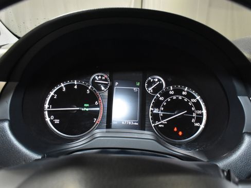 Used 2022 Lexus GX 460 Premium image 16