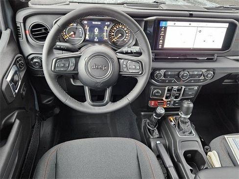 New 2026 Jeep Wrangler Unlimited Rubicon image 12