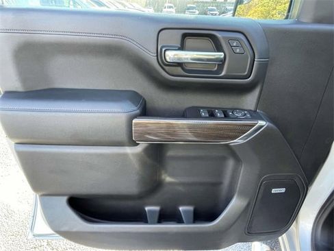 Certified 2020 Chevrolet Silverado 1500 RST image 16