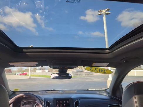 Certified 2023 Chevrolet Equinox RS w/ LPO, Floor Liner Package image 31