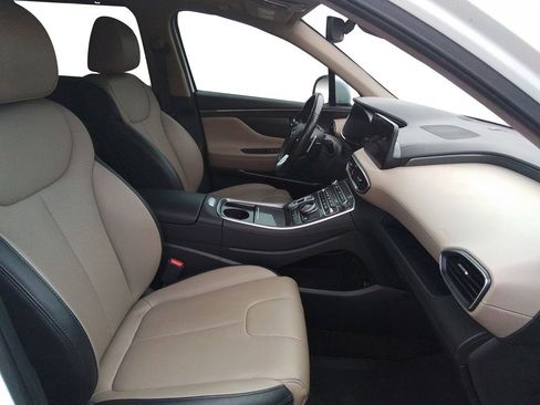 Used 2023 Hyundai Santa Fe SEL w/ Premium Package image 15