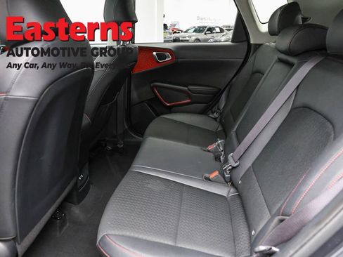 Used 2023 Kia Soul GT-Line FWD image 21