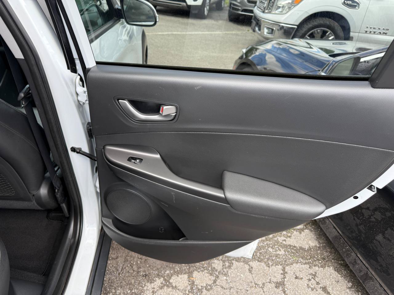 Used 2019 Hyundai Kona Ultimate w/ Cargo Package AWD/4WD image 46
