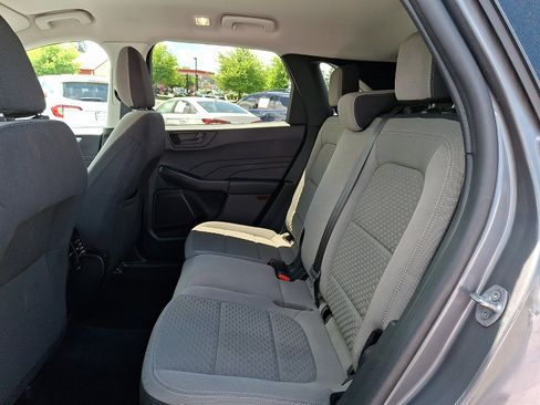 Used 2022 Ford Escape SE w/ Cold Weather Package AWD/4WD image 10