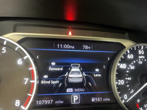 Used 2020 Nissan Sentra SR FWD image 13