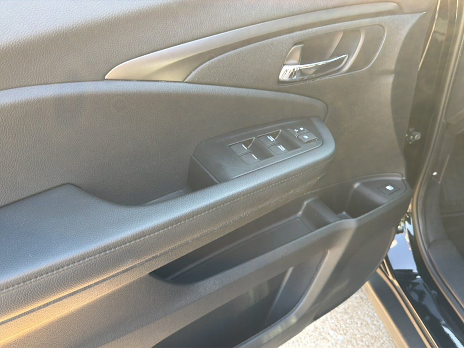 Used 2022 Honda Pilot Sport image 22