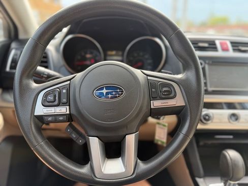 Used 2017 Subaru Outback 2.5i AWD/4WD image 24