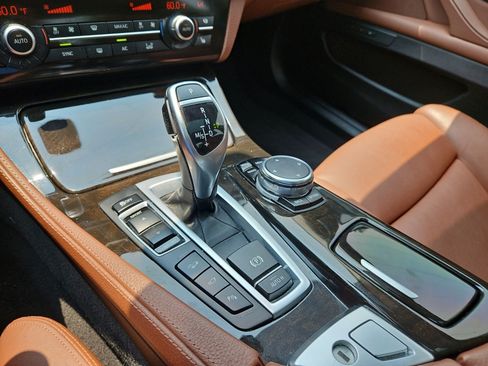 Used 2016 BMW 535i xDrive Sedan AWD/4WD image 26