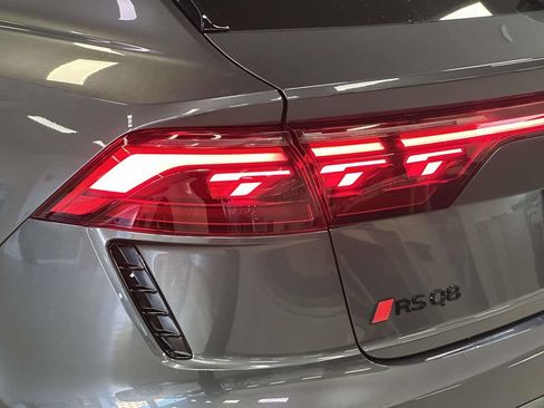 Used 2026 Audi RS Q8 performance AWD/4WD image 13