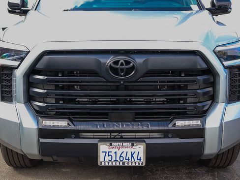 Used 2026 Toyota Tundra Limited AWD/4WD image 9