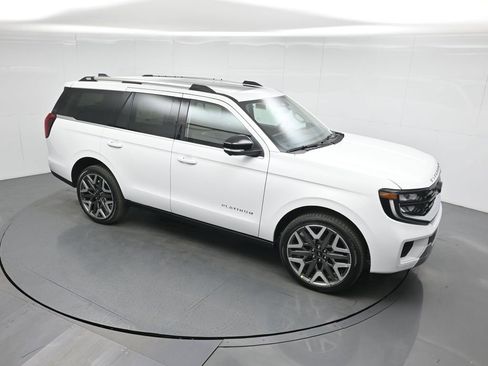 New 2025 Ford Expedition Platinum w/ Platinum Ultimate Package image 39