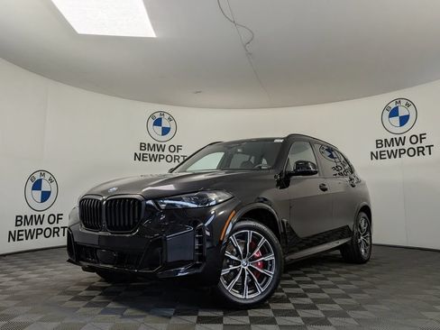 New 2026 BMW X5 xDrive40i w/ M Sport Package AWD/4WD image 1