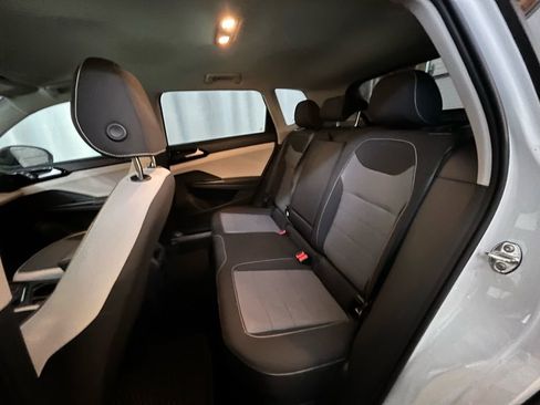 Certified 2025 Volkswagen Taos S image 25