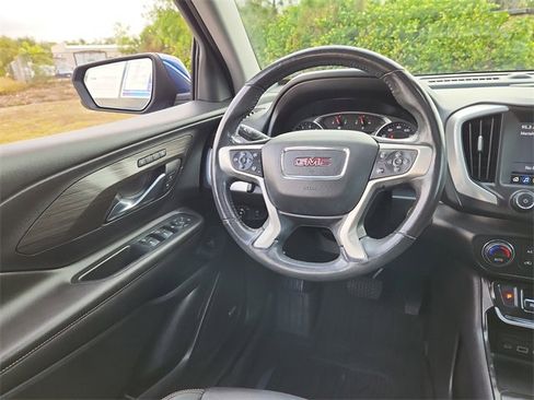 Used 2021 GMC Terrain SLT w/ Infotainment Package II image 16