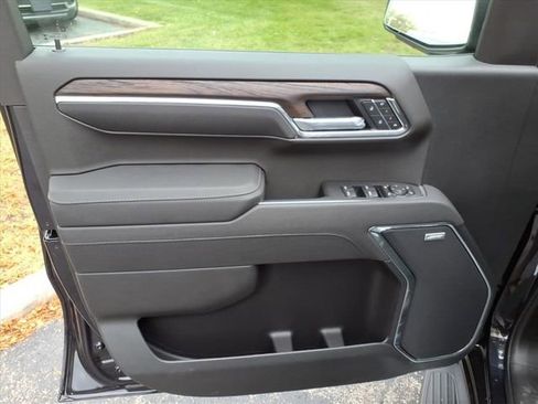 New 2026 GMC Sierra 1500 SLT w/ SLT Premium Plus Package image 28