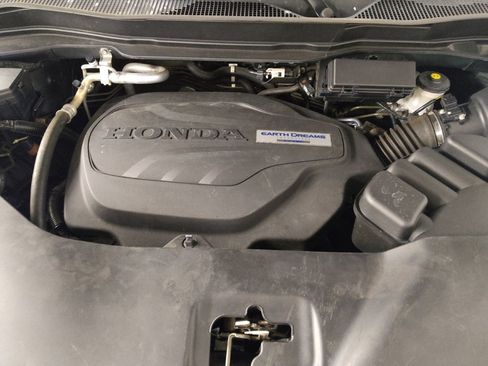 Used 2017 Honda Pilot Touring image 30