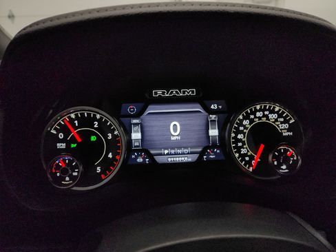 Used 2023 RAM 3500 Laramie w/ Night Edition image 10