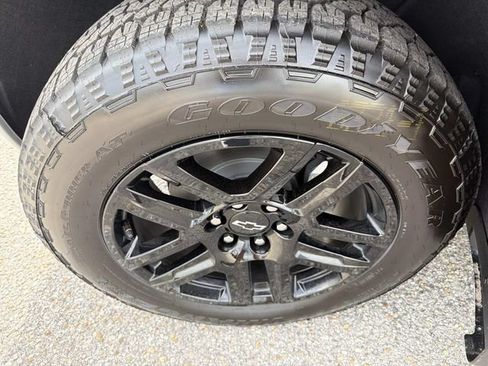 New 2026 Chevrolet Silverado 1500 RST w/ RST All Star Premium Package AWD/4WD image 14