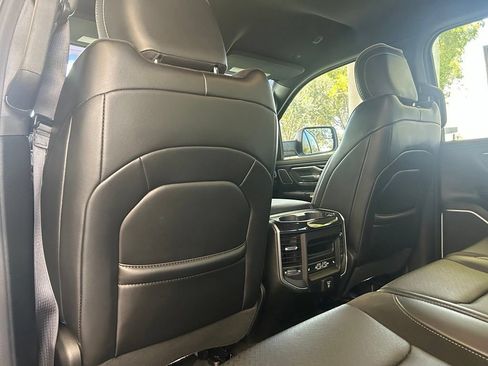 Used 2020 RAM 1500 Laramie RWD image 40