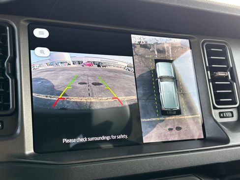 New 2025 Ford Bronco Badlands image 26