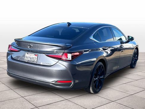 Used 2024 Lexus ES 300h F Sport w/ Accessory Package (Z1) FWD image 9