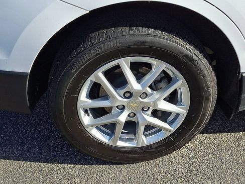 Used 2023 Chevrolet Equinox LT AWD/4WD image 10