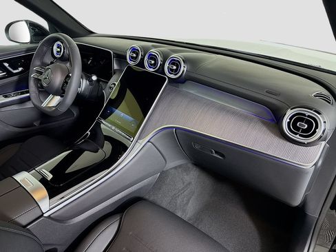 New 2026 Mercedes-Benz GLC 300 4MATIC image 30