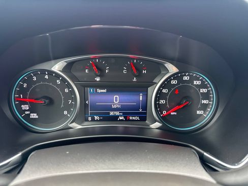 Used 2020 Chevrolet Equinox LT AWD/4WD image 16