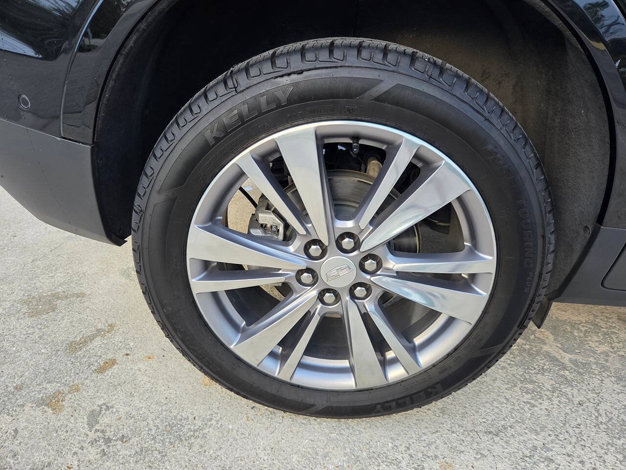 Used 2024 Cadillac XT5 Premium Luxury w/ Technology Package FWD image 17