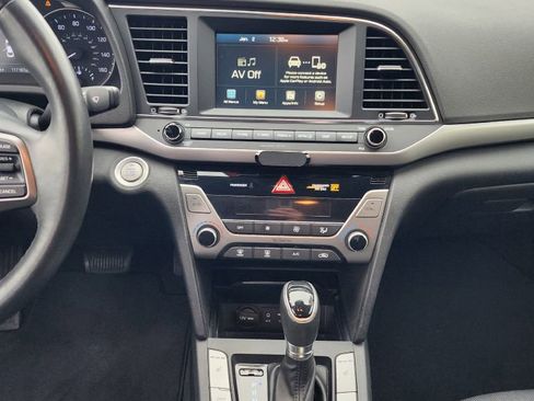 Used 2018 Hyundai Elantra Value Edition image 11