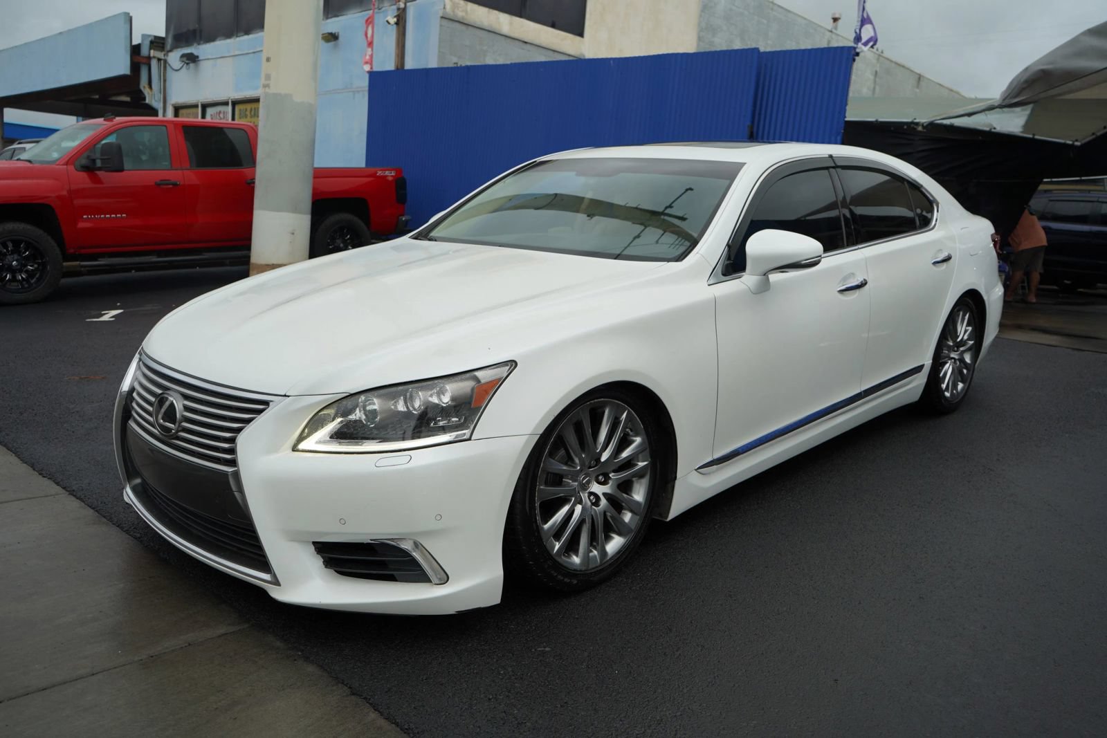 Used 2013 Lexus LS 460 RWD image 4