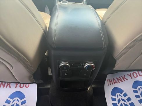 Used 2021 Ford Explorer XLT w/ Equipment Group 202A RWD image 13