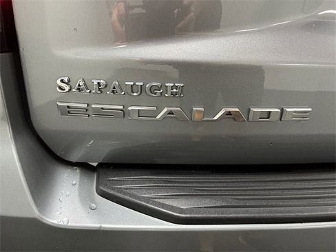 Certified 2024 Cadillac Escalade Premium Luxury image 33